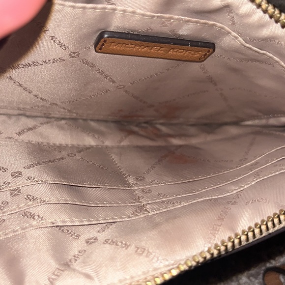 Michael Kors Wristlet - Picture 8 of 9